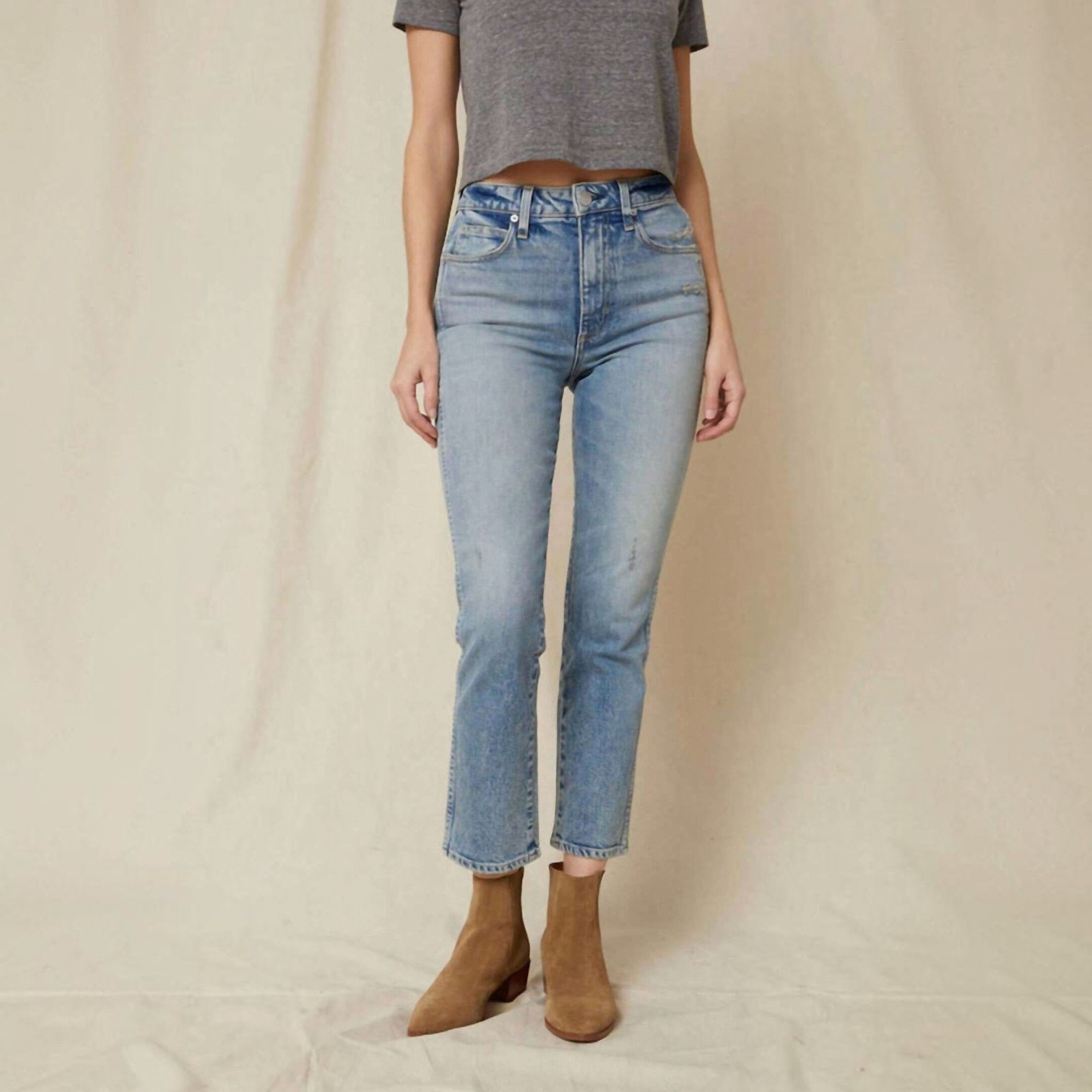 Amo Chloe Crop Straight Leg Jean In Liberty Size 25